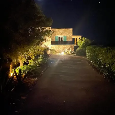 Petra Villa *